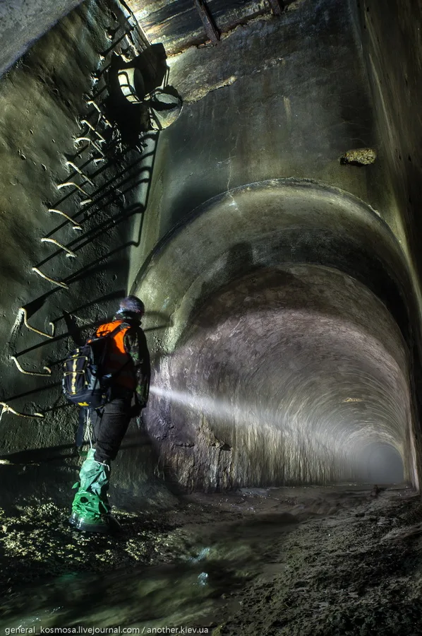 Entrance to the old tunnel under Khreshchatyk
