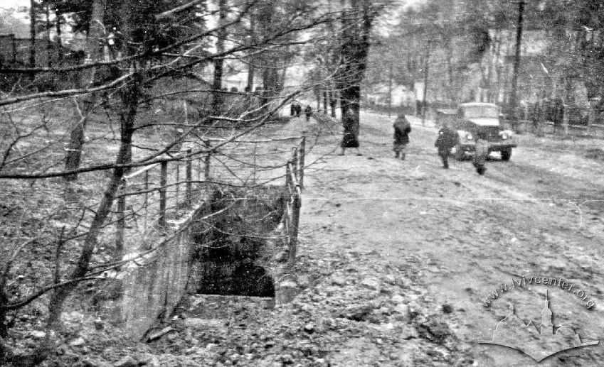 entrance to the underground river Poltva