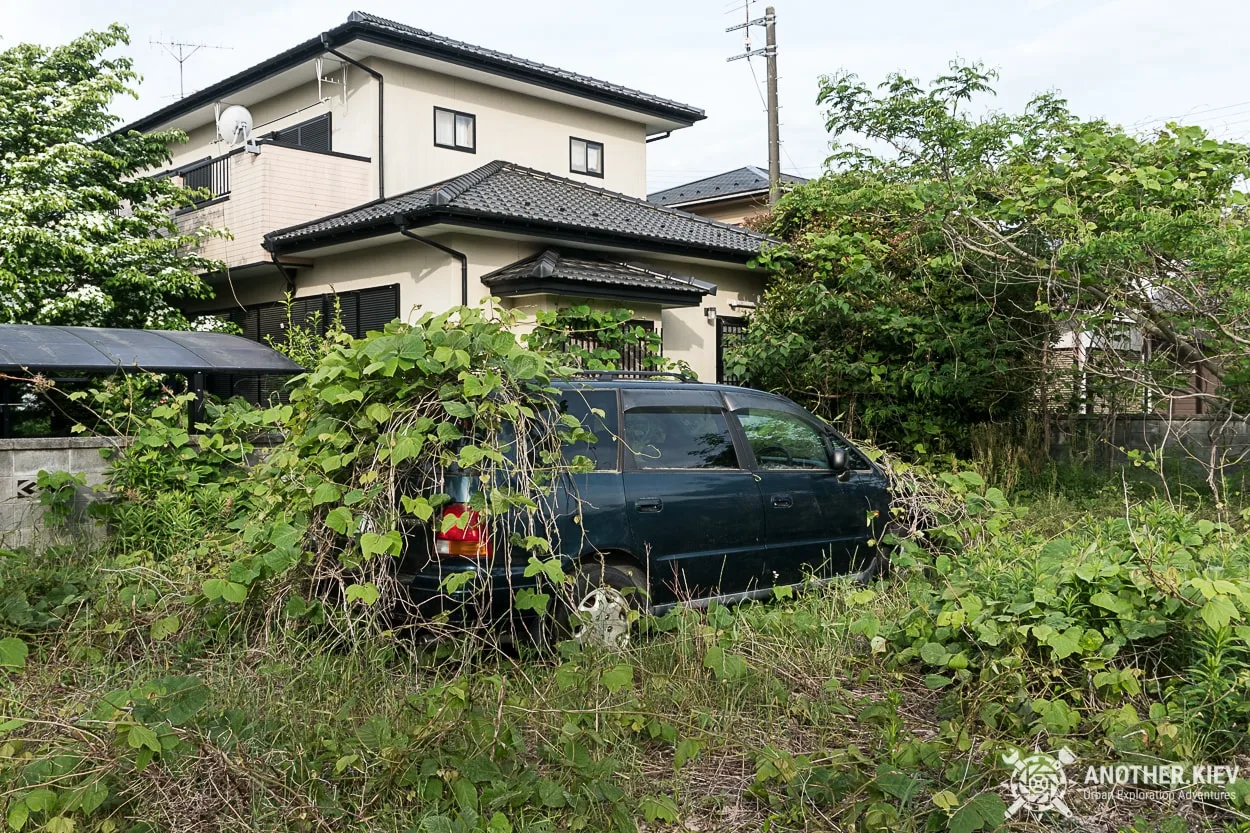 Abandoned cars in Fukushima red zone