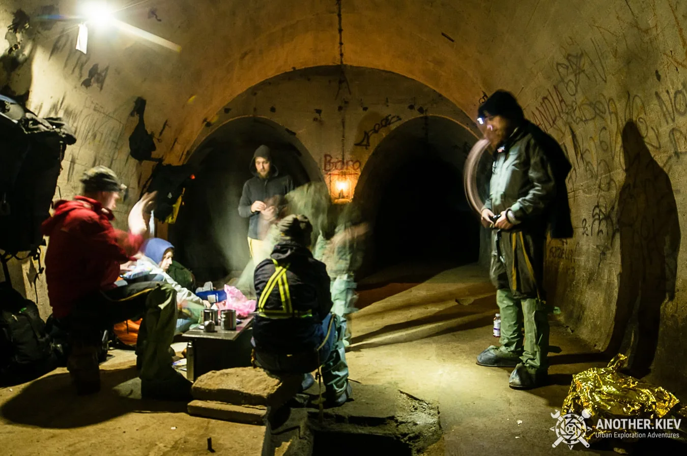urbex tour camp in Fridrich station
