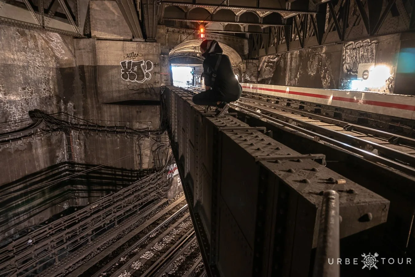 urbex opera paris